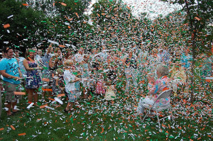 Family confetti for military homecoming